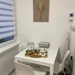 T1 Cote Jardin A Τιονβίλ